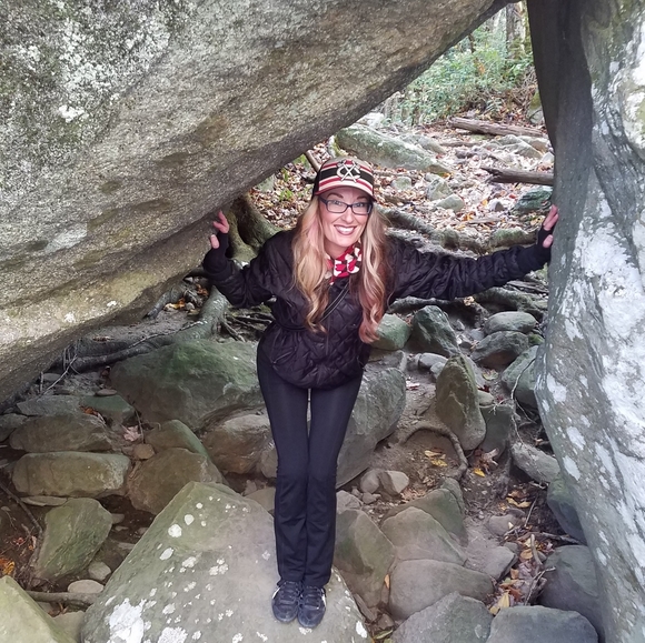 Meet your Posher, Tina - Picture 4 of 8